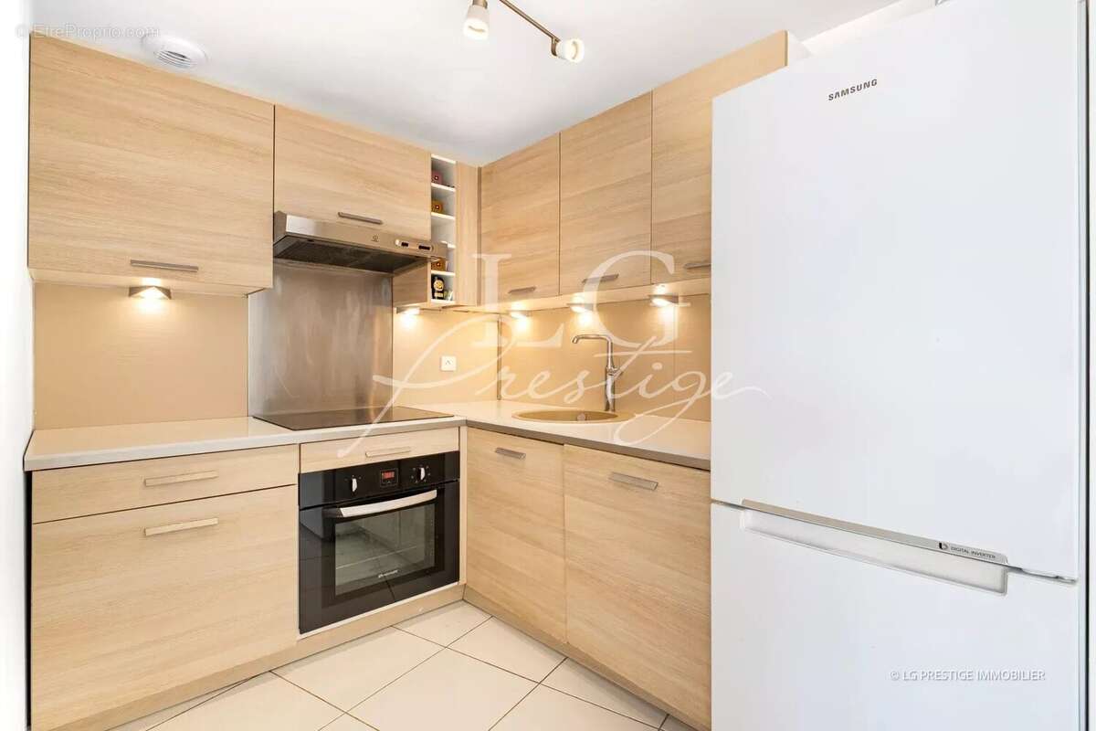 Appartement à THEOULE-SUR-MER