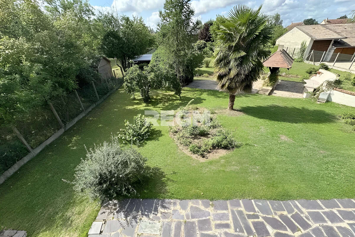Maison à FEROLLES