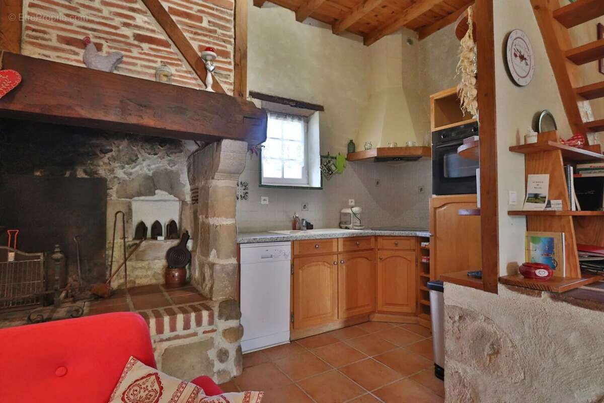 Maison à CROUSEILLES