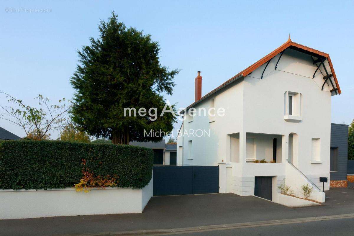 Maison à CHATEAU-GONTIER