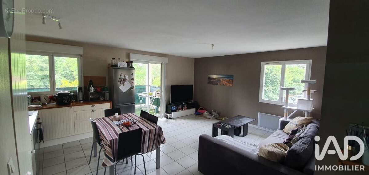 Photo 3 - Appartement à SALLES