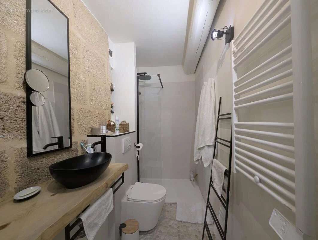 Maison à VERS-PONT-DU-GARD