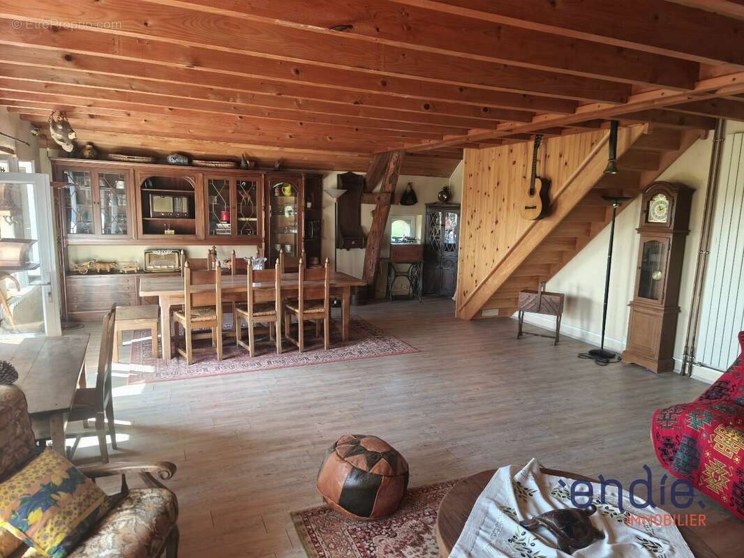 Maison à DOYET