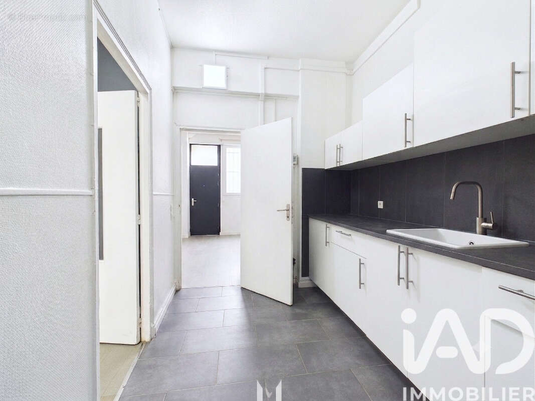 Commerce 77 m² à Paris-13e  - photo 9