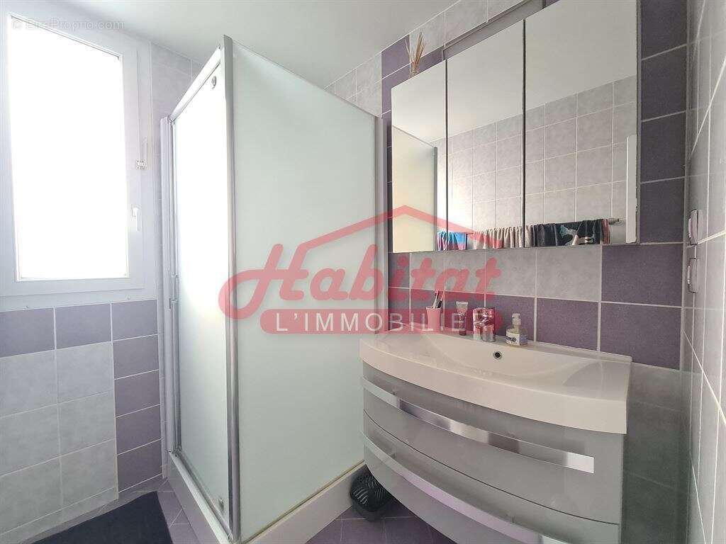 Appartement à CHELLES