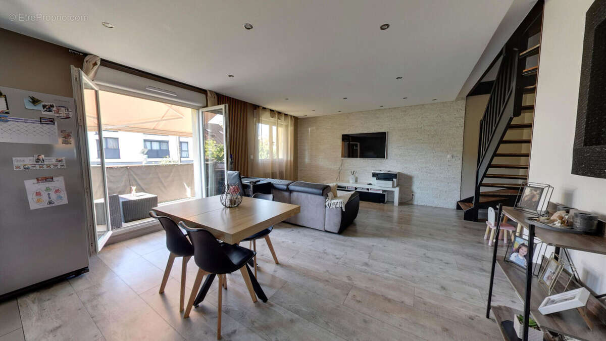 Appartement à ROISSY-EN-BRIE