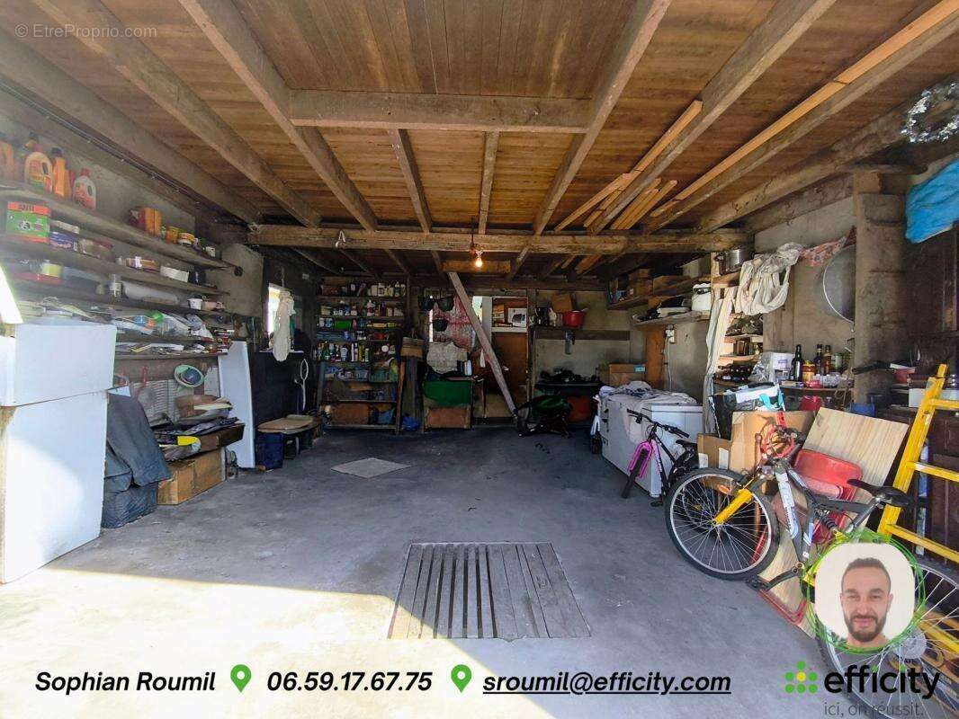 Maison à BARBEZIEUX-SAINT-HILAIRE