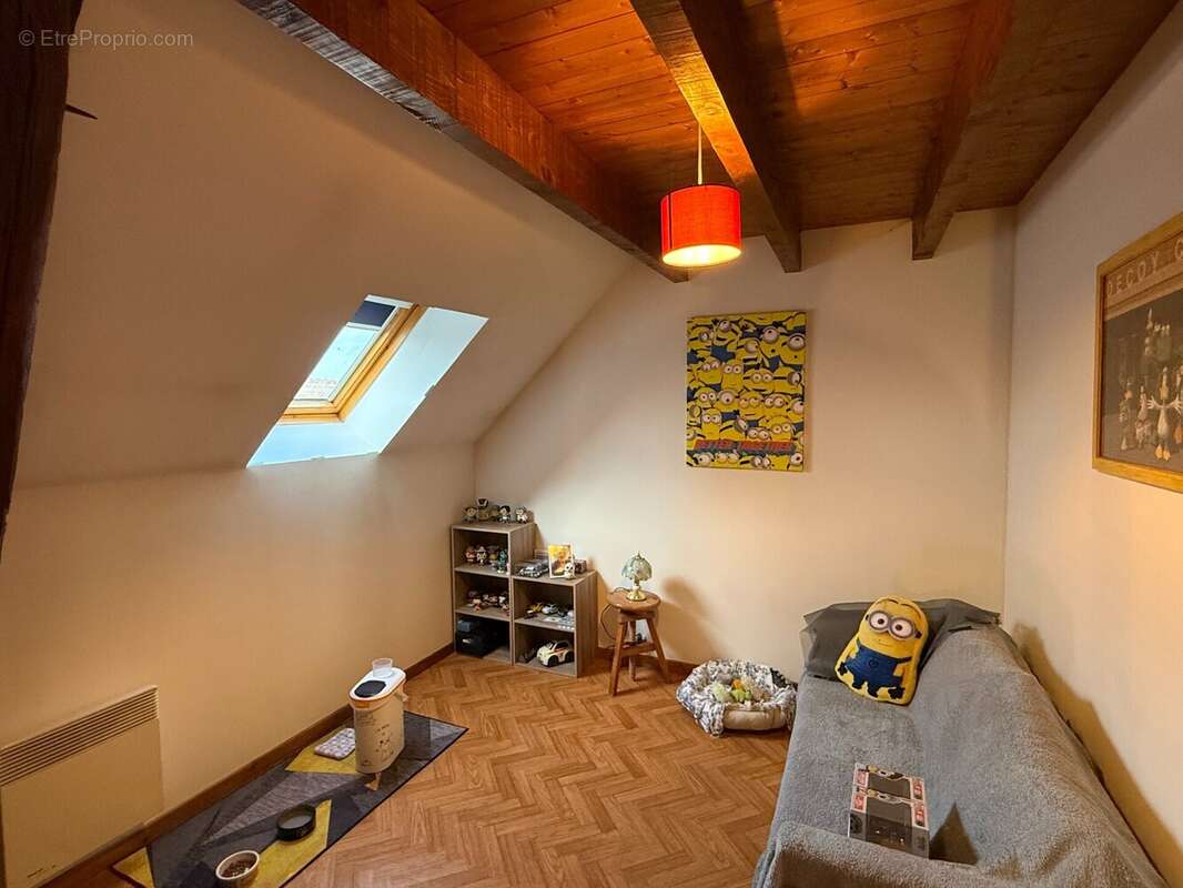 Maison à POULIGNY-NOTRE-DAME