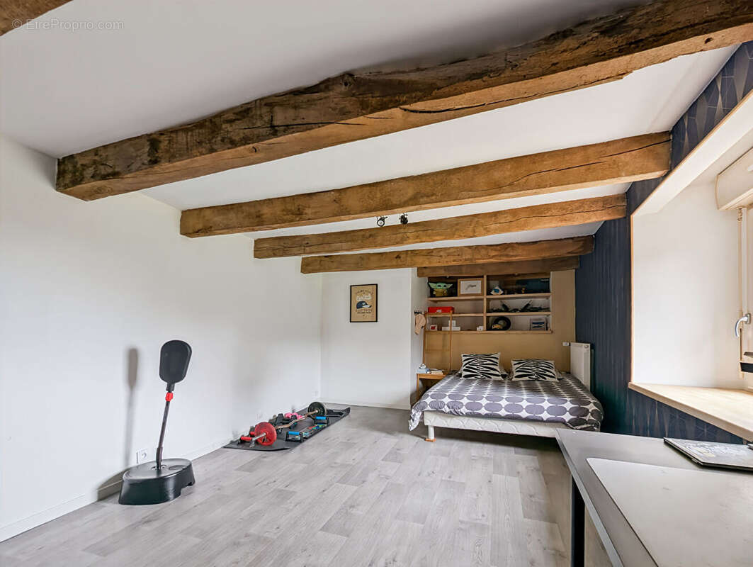 Maison à SENS-DE-BRETAGNE