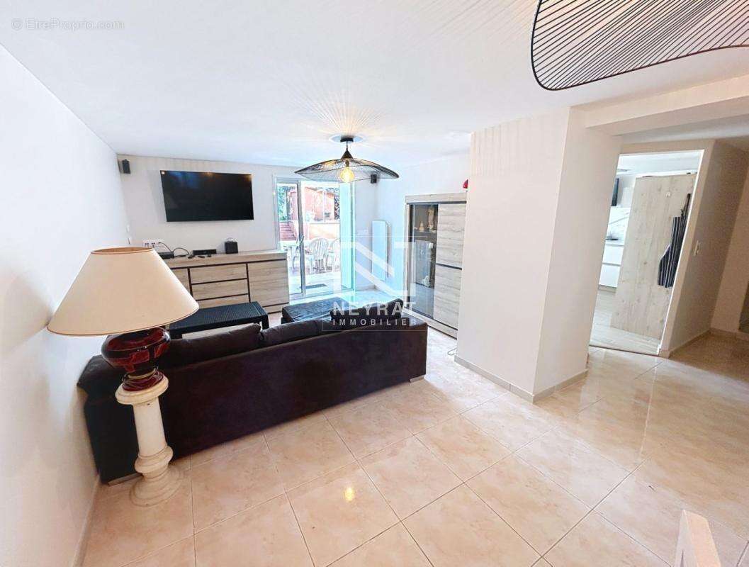 Maison à SAINT-RAPHAEL