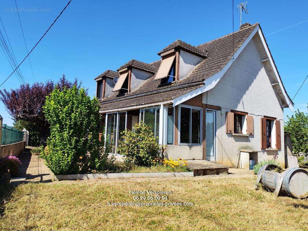 Maison Cales 6 pièce(s) 4 chambres133 m2 Garage/dépendances et terrain constructible - photo 12