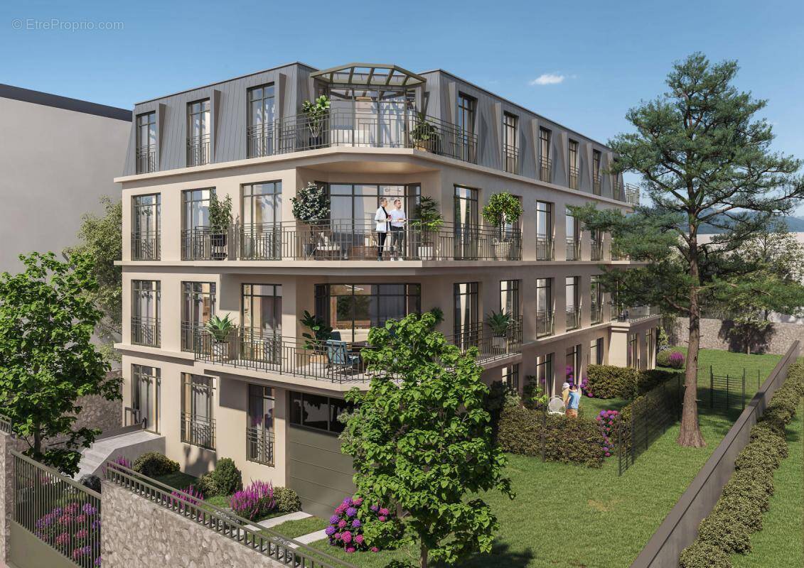 Commerce à SAINT-CLOUD