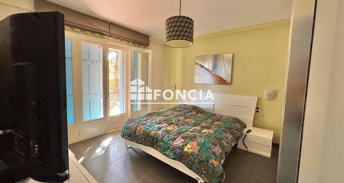 Maison à LA LONDE-LES-MAURES