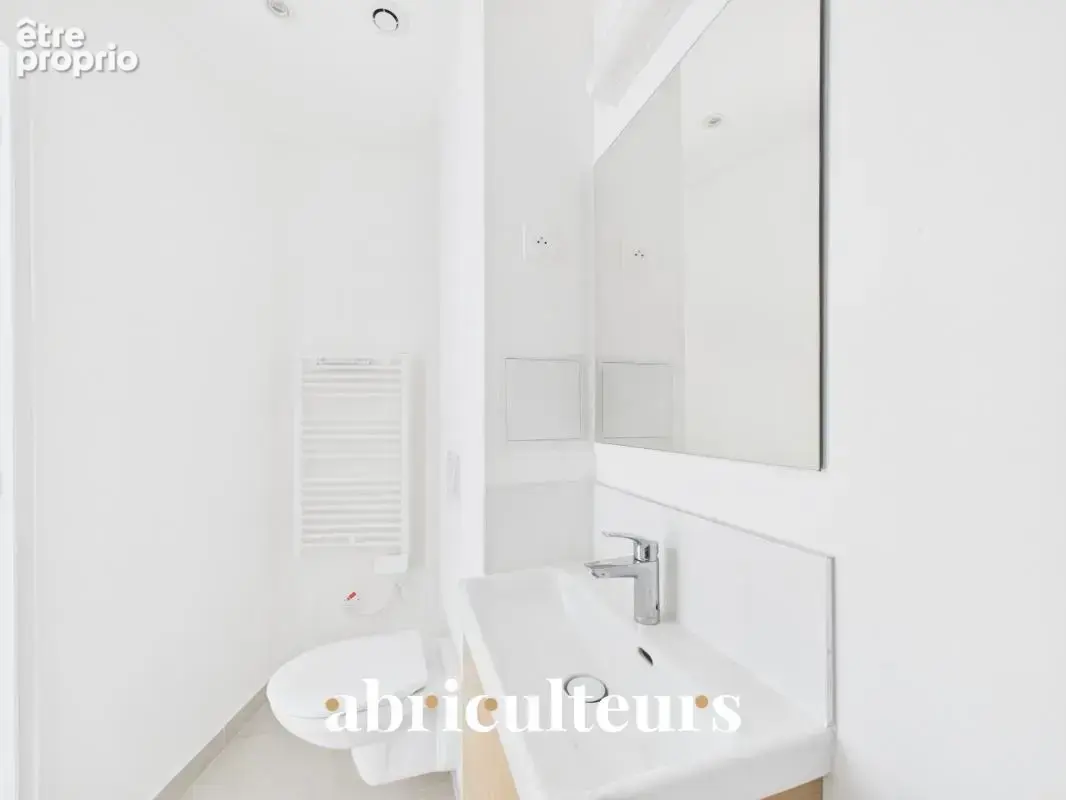 Charmant appartement T2 rénové avec vue dégagée - photo 20