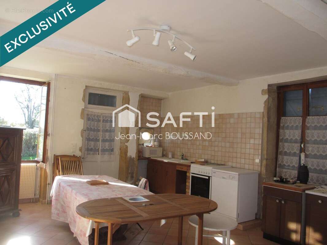 Photo 5 - Maison à SAINT-BONNET-DE-CRAY