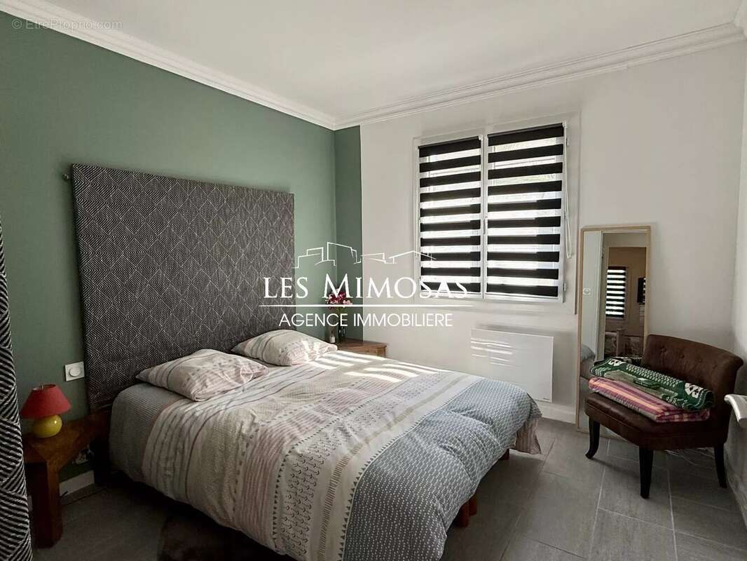 Maison 4 P avec grand GARAGE – LE MUY - photo 27