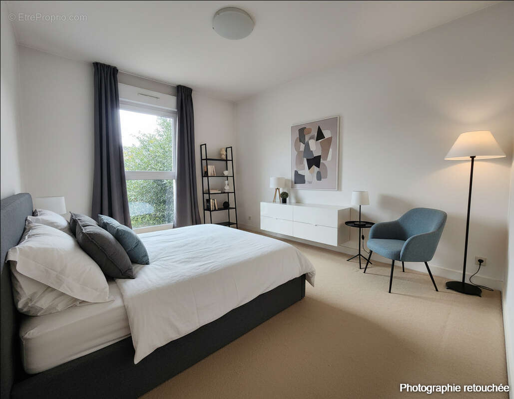 Appartement à LA GARENNE-COLOMBES