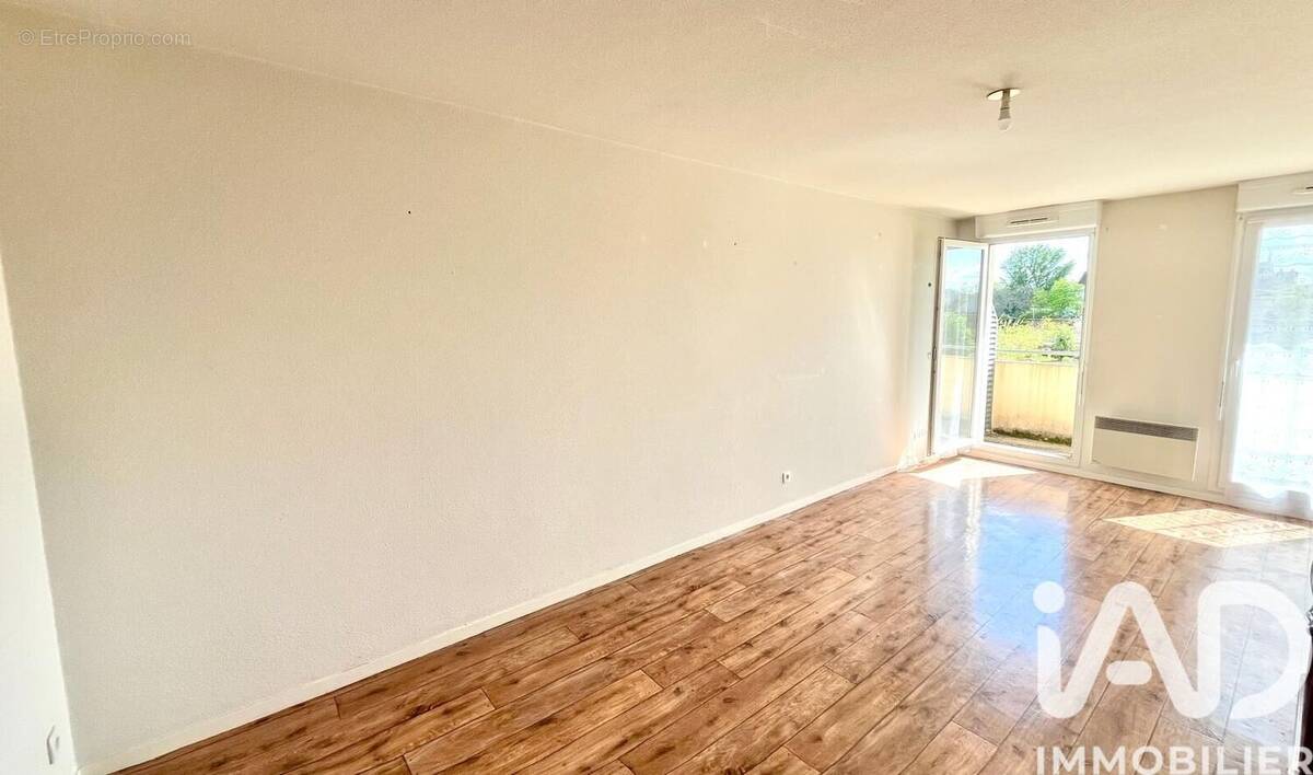 Photo 1 - Appartement à SENS