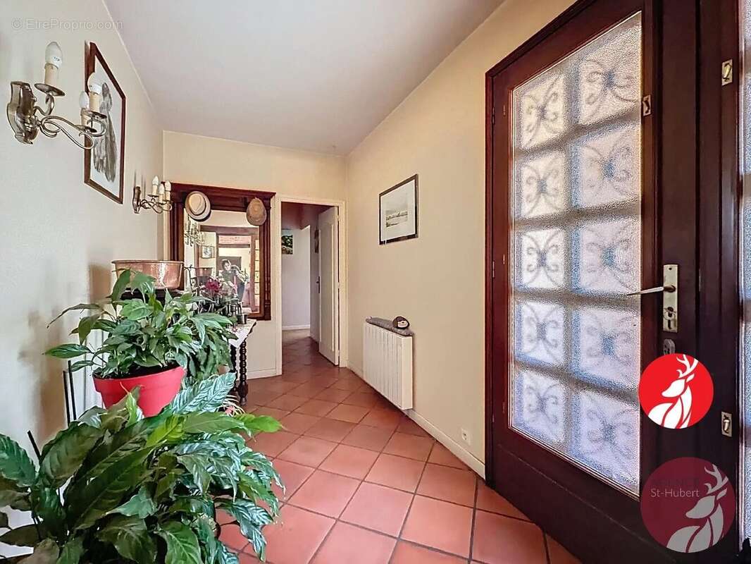 Maison à MILLY-LA-FORET