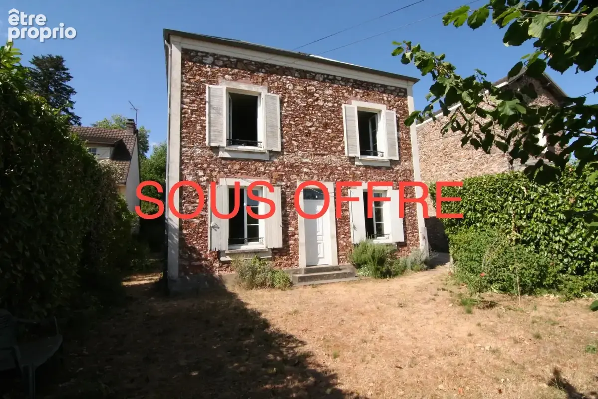 Photo Maison à Saint-Cheron au prix de 263 000€
