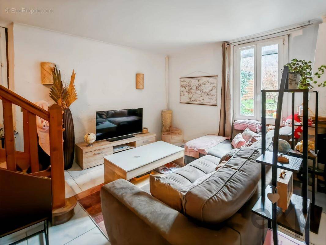Appartement à VOUGY