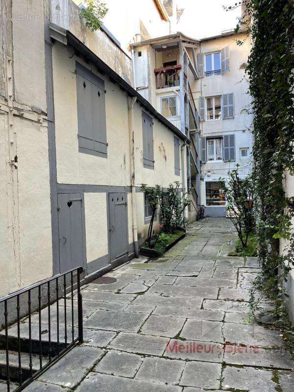 Appartement à LONS-LE-SAUNIER