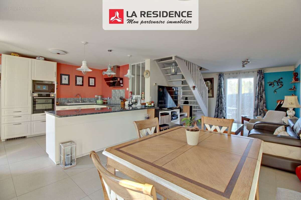 Maison à CARRIERES-SOUS-POISSY