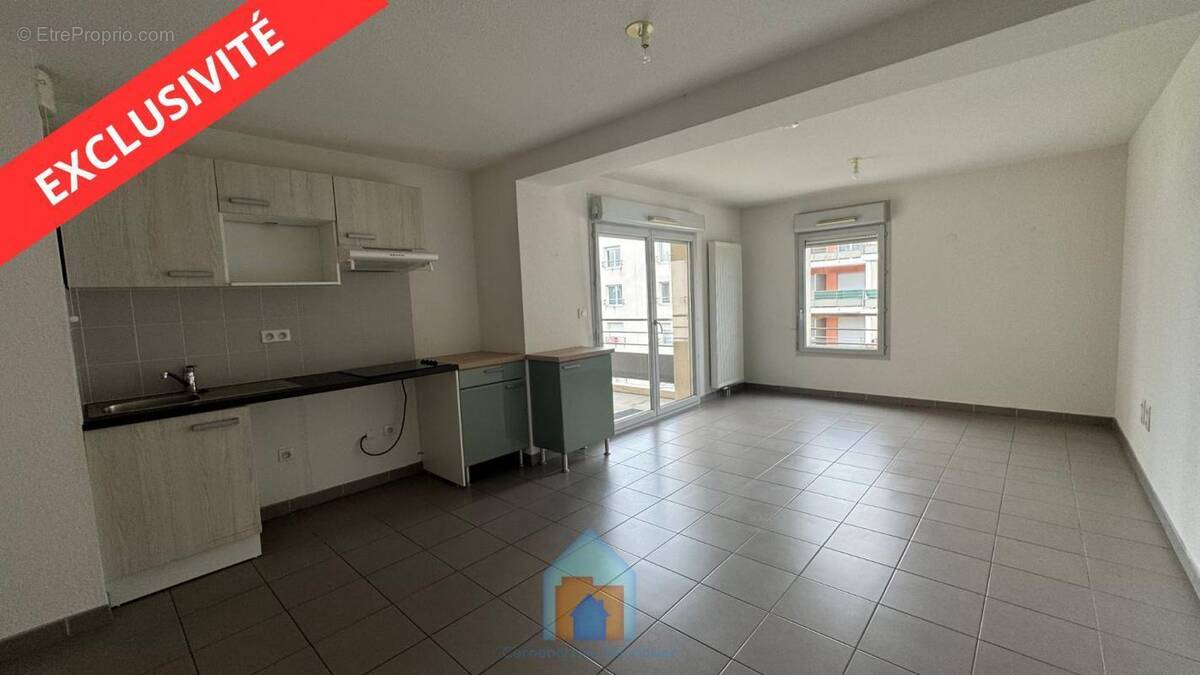 Appartement à CORNEBARRIEU