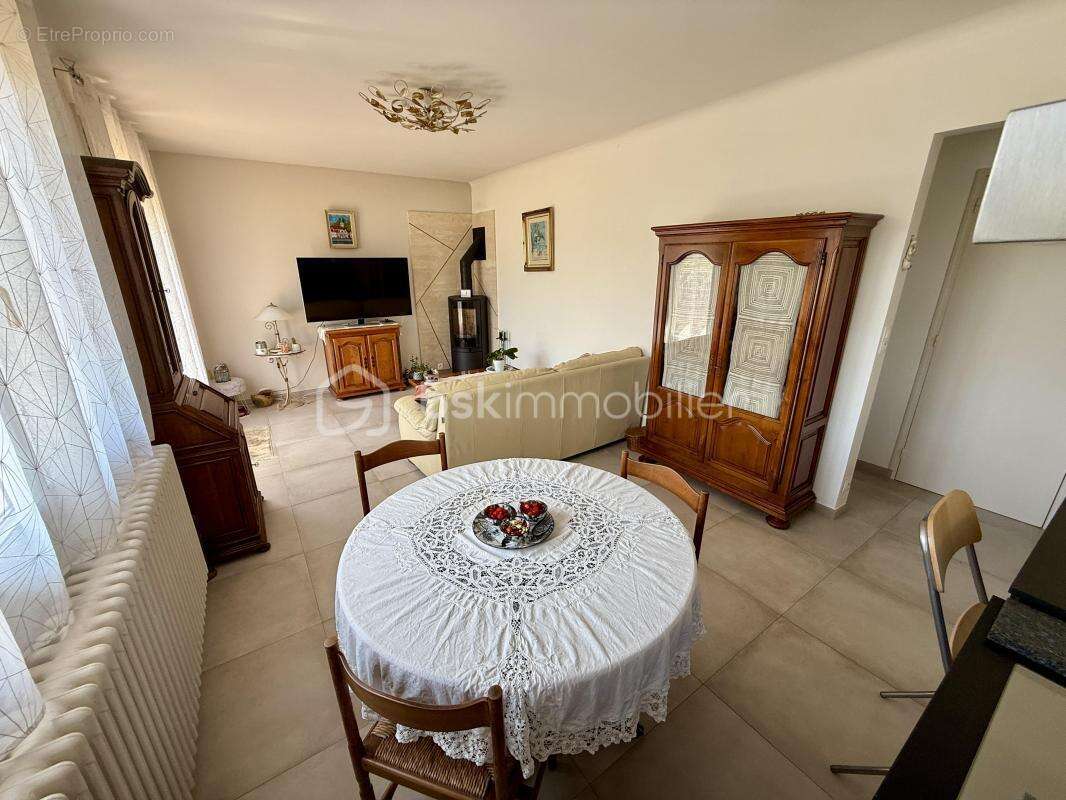 Maison à SOISY-SUR-SEINE