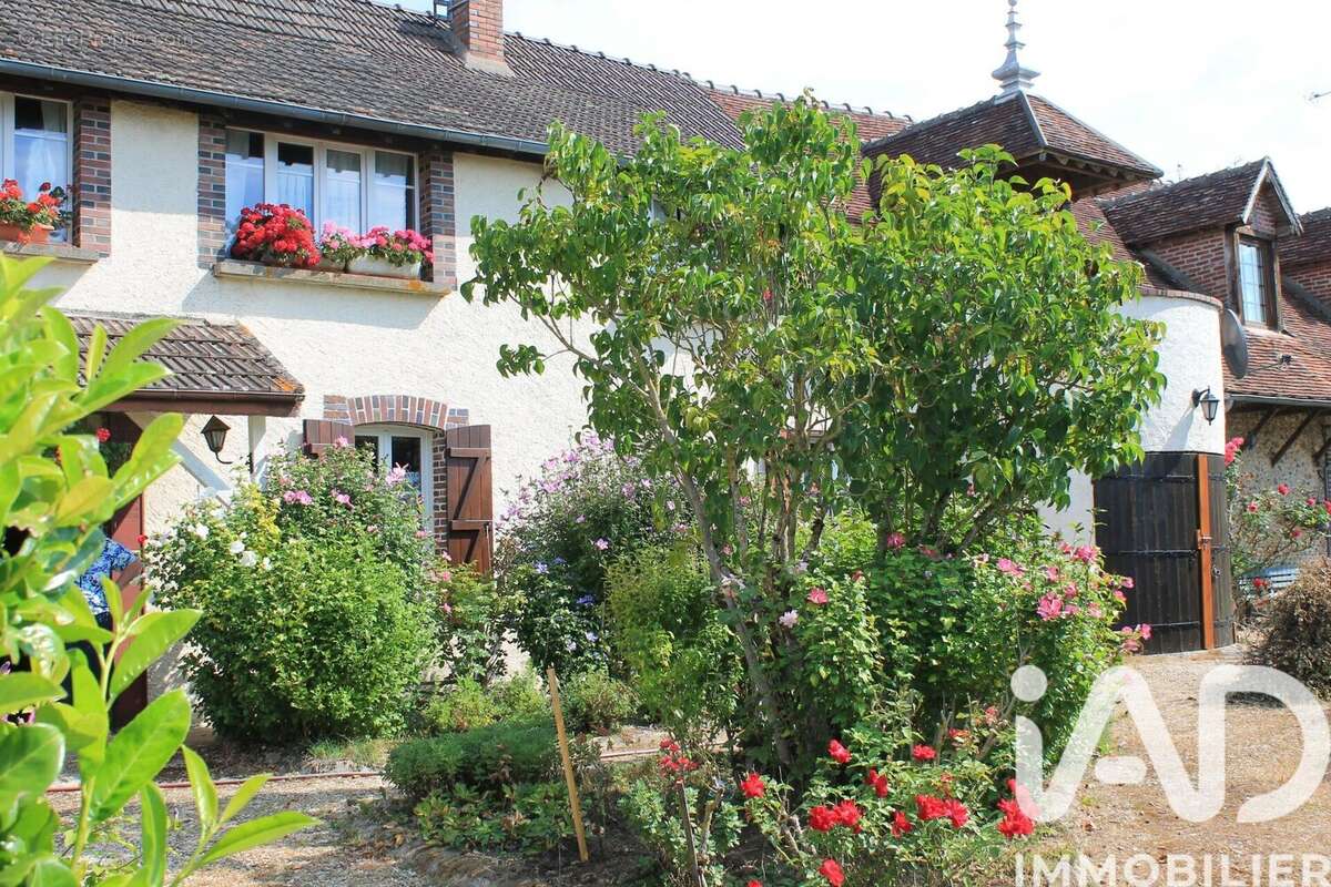 Photo 4 - Maison à CHAMBEUGLE