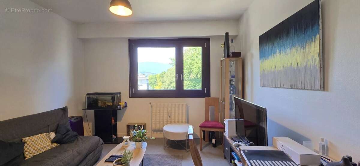 Appartement à JACOB-BELLECOMBETTE