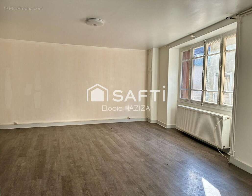 Photo 2 - Maison à THENEZAY