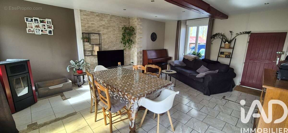Photo 4 - Maison à FERE-EN-TARDENOIS