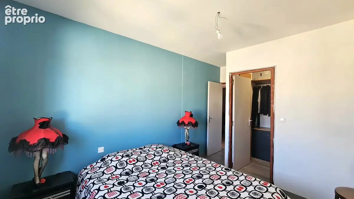 Grande maison rénovée avec deux logements, sur 573 m2 de terrain non mitoyen - photo 7