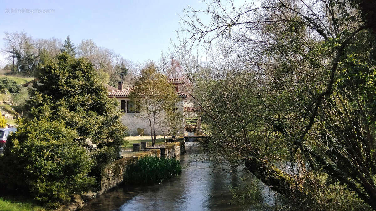 24 mars 2026 - Maison à SAINT-CLAUD