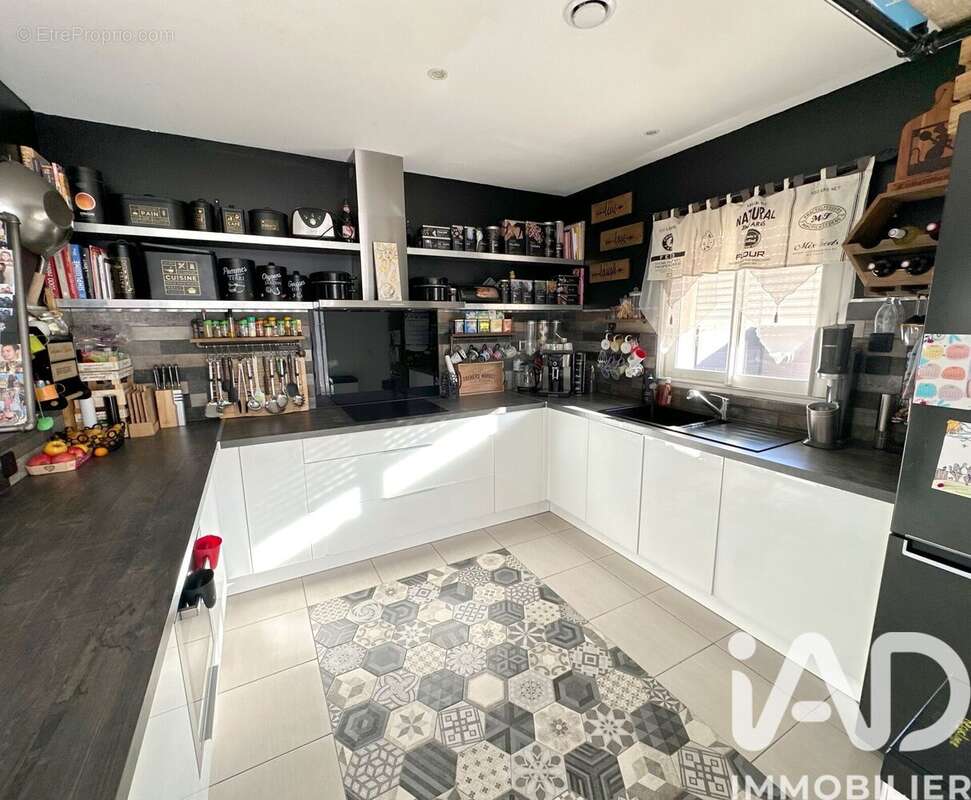 Photo 9 - Maison à ROQUEBRUNE-SUR-ARGENS