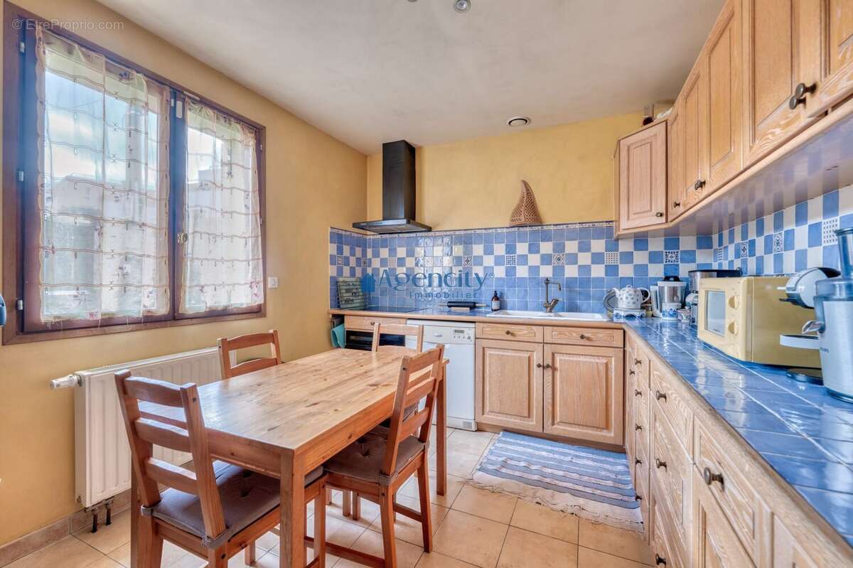 Maison à GOURNAY-SUR-MARNE