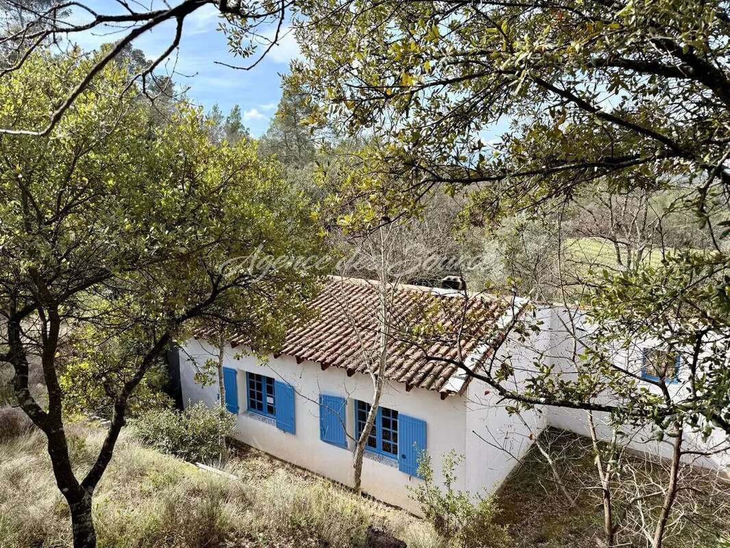 Maison à ENTRECASTEAUX