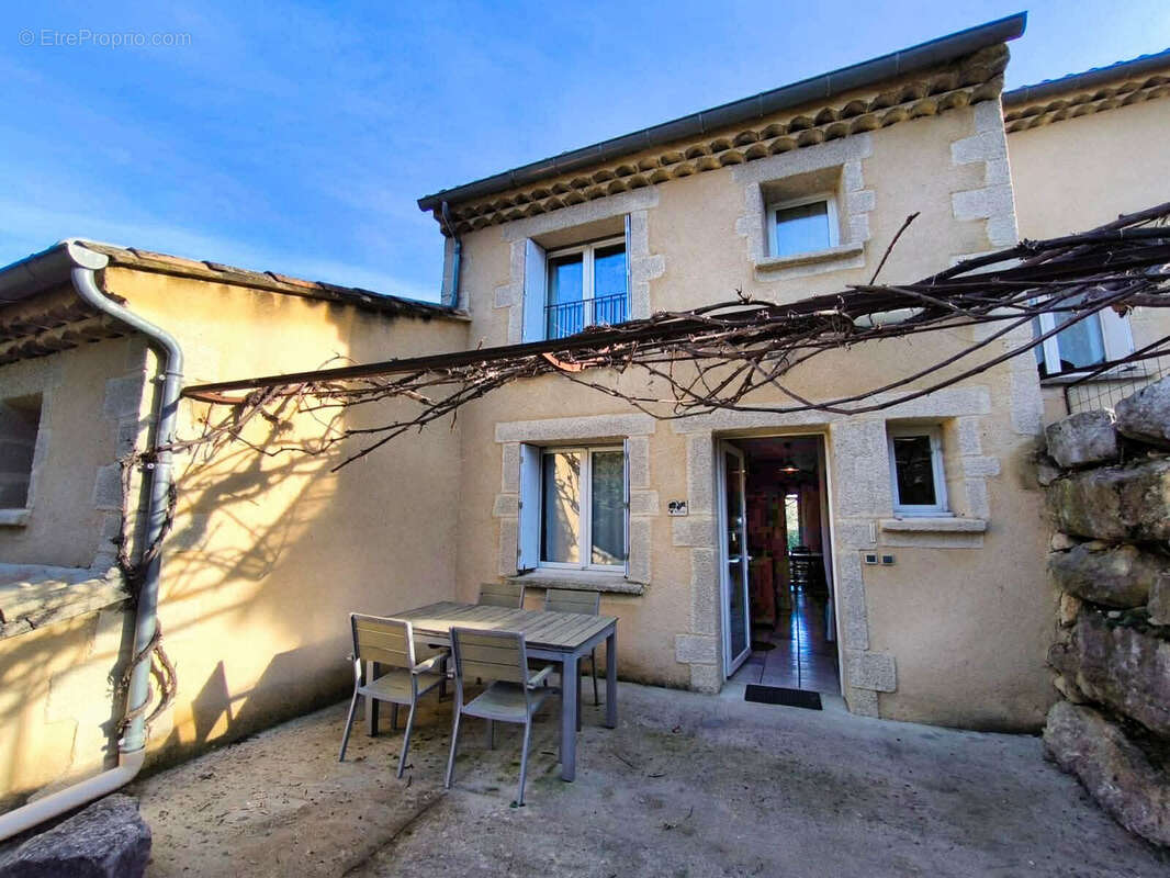 Maison à VINSOBRES