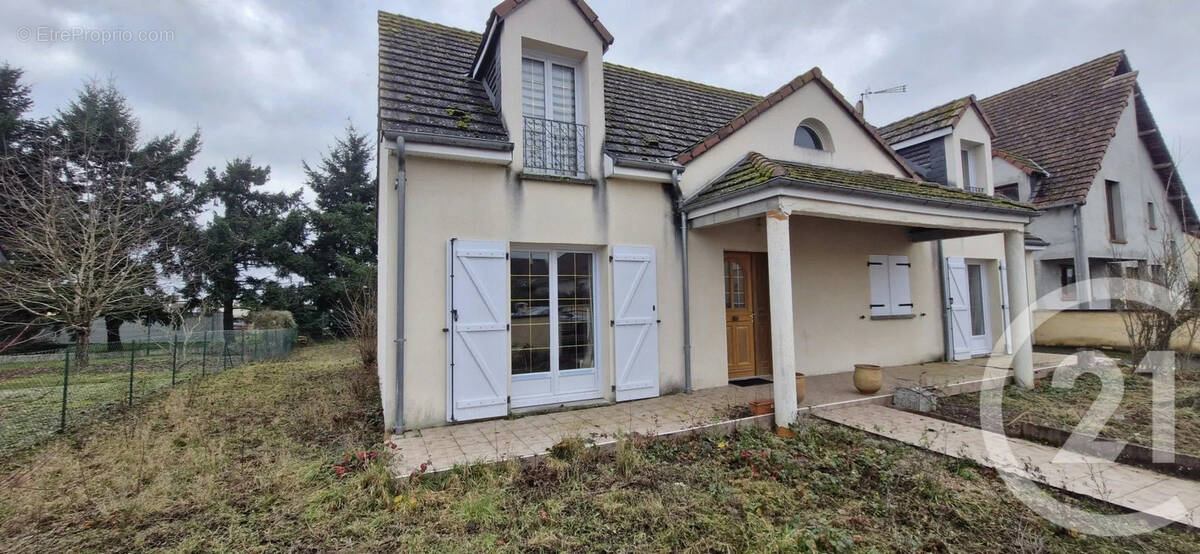 Maison à CHATEAUDUN