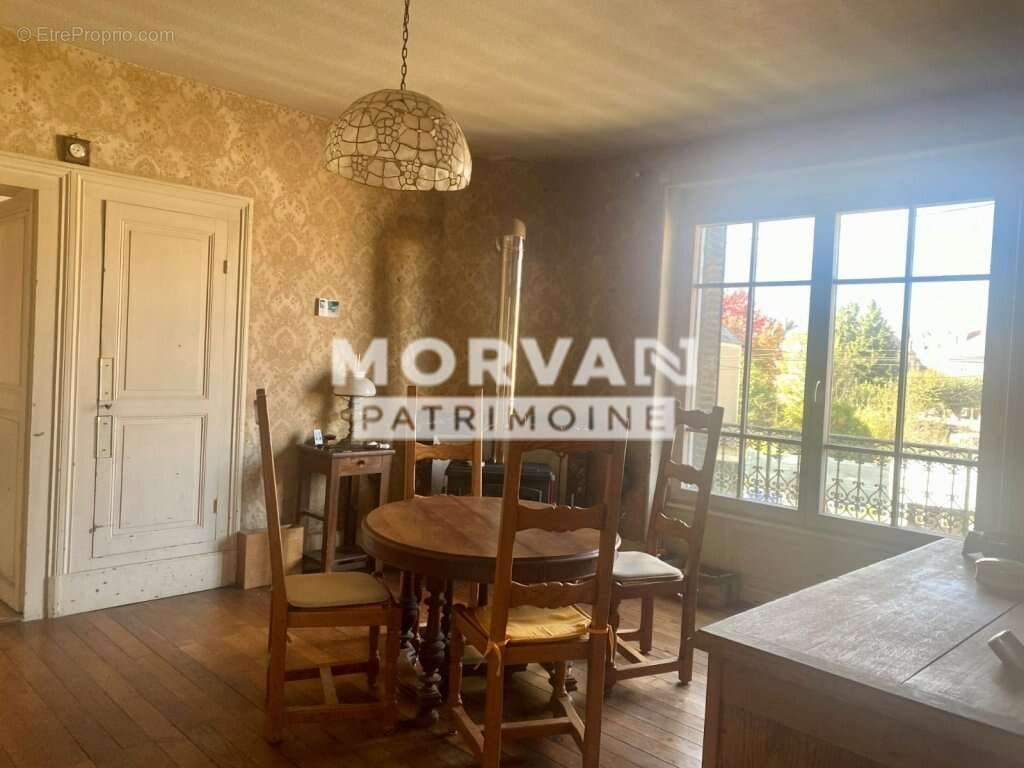 Maison à CHATILLON-EN-BAZOIS