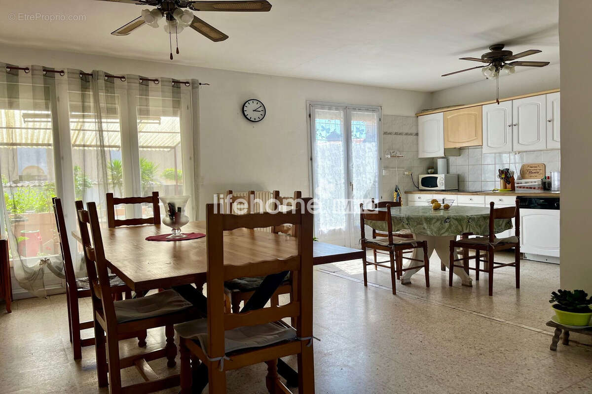 Maison à AIGUES-MORTES