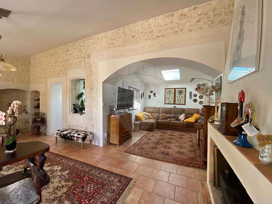 Maison à SEMUSSAC