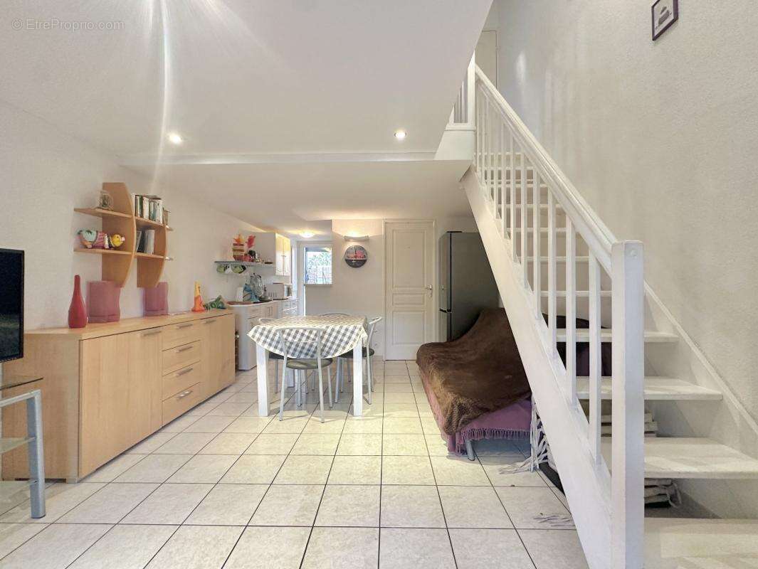 Maison à VALRAS-PLAGE