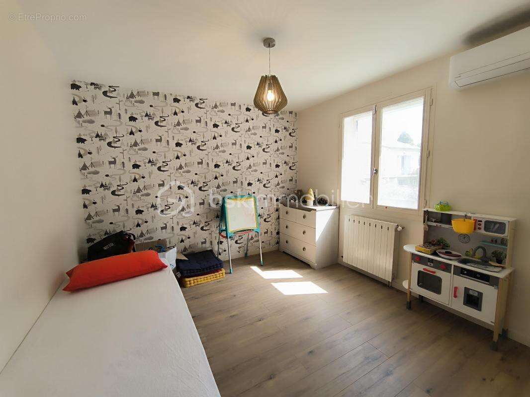 Superbe villa contemporaine de 188 m² avec piscine - photo 12