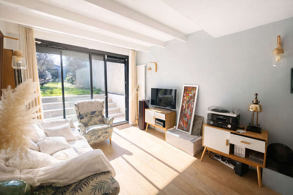 Maison à FONTENAY-SOUS-BOIS