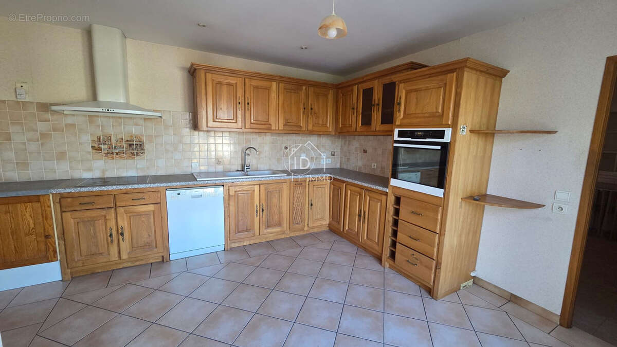 Maison à MONTPON-MENESTEROL