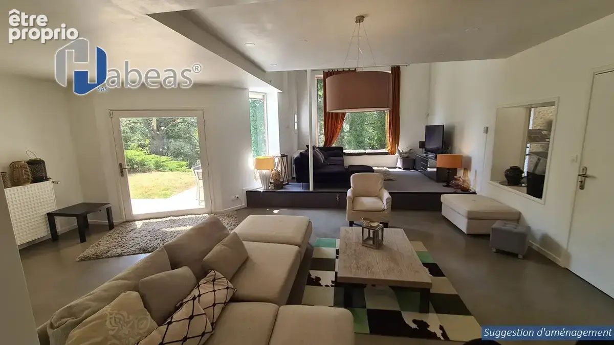 À 45 min de Lyon – Maison d’architecte unique de 330m², 6 chambres, avec piscine 10x5 au cœur de 5 800 m² de parc arboré - photo 15