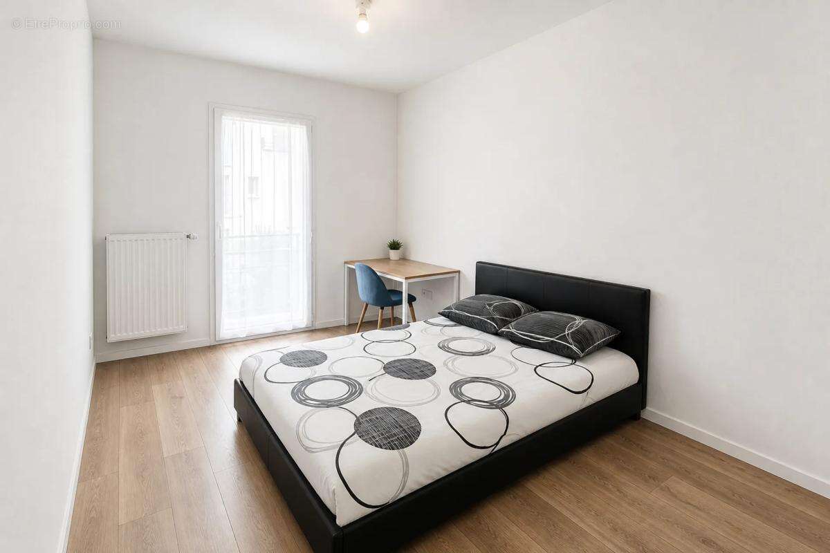 Appartement à STAINS