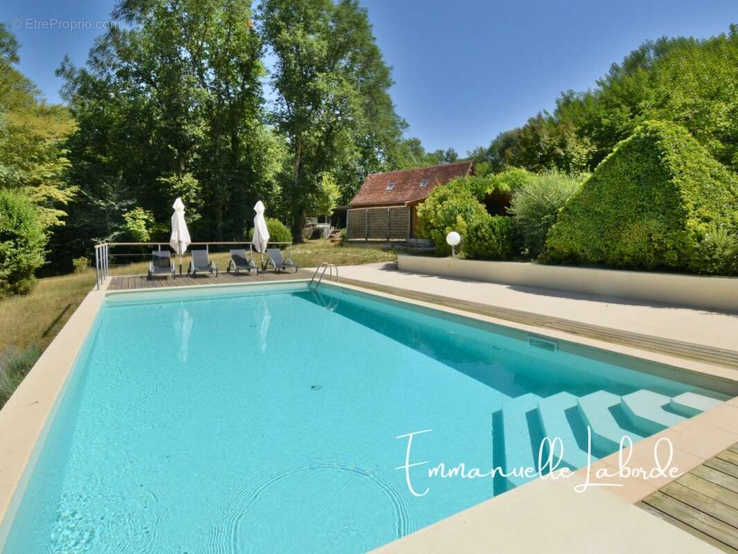 Propriété en pierre avec maison d’amis, piscine et 2,5 hectares LALINDE (24) - photo 37